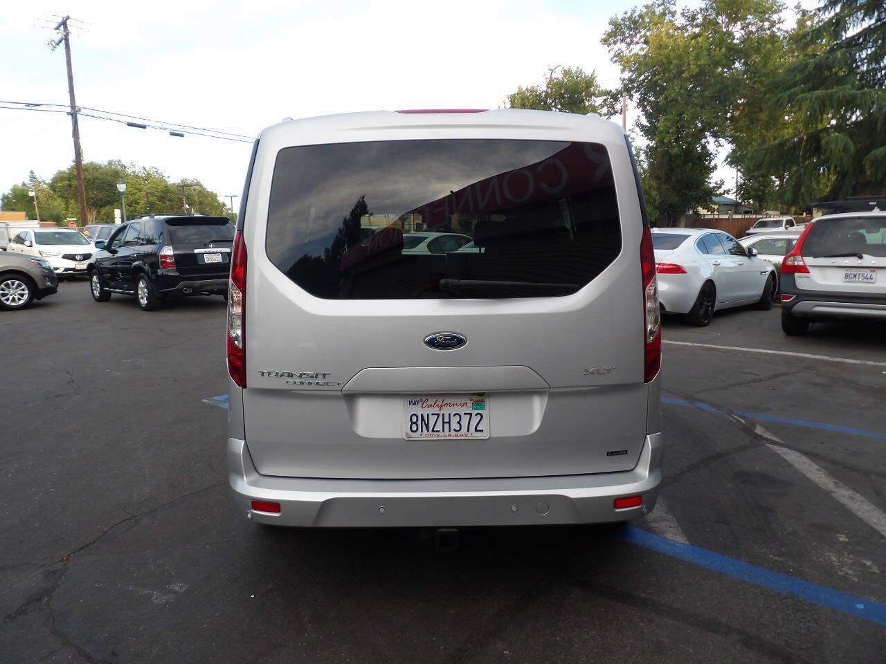 Used 2019 Ford Transit Connect XLT FWD image 11