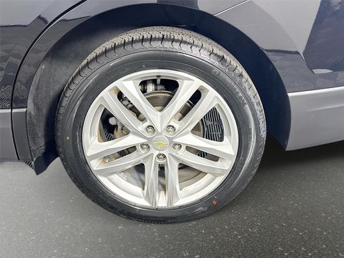 Used 2020 Chevrolet Equinox Premier AWD/4WD image 34