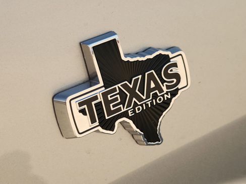 New 2026 Ford F150 XLT w/ Equipment Group 302A MID image 13