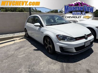 Used 2017 Volkswagen GTI SE