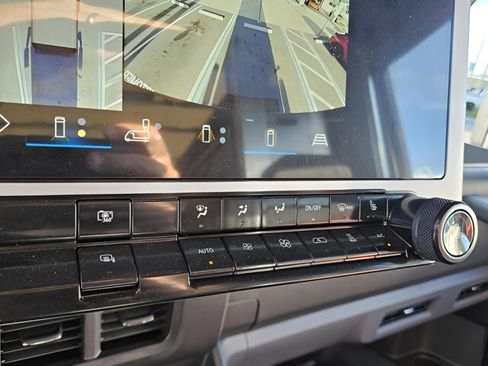 New 2025 Chevrolet Brightdrop 400 w/ Battery Pack, Max Range image 12