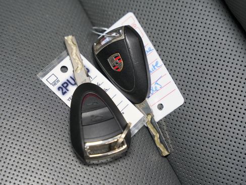 Used 2009 Porsche 911 Carrera RWD image 46