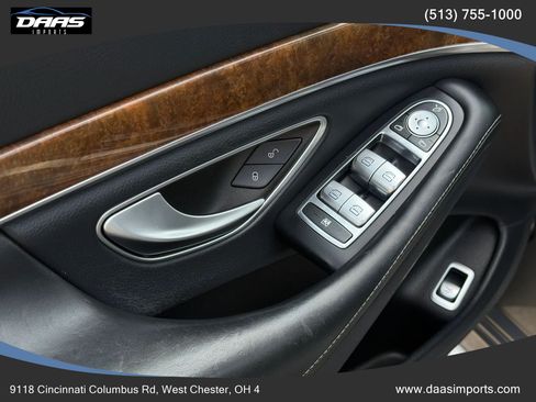 Used 2015 Mercedes-Benz S 550 4MATIC Sedan image 17
