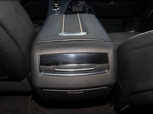 Used 2023 Cadillac Escalade Sport AWD/4WD image 9