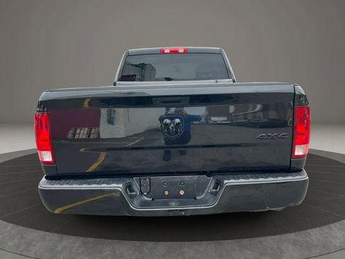 Used 2019 RAM 1500 Express w/ Express Value Package AWD/4WD image 5