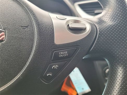 Used 2018 Nissan Sentra S image 27