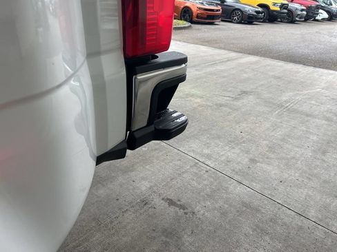 Used 2024 Ford F350 XLT w/ FX4 Off-Road Package AWD/4WD image 21