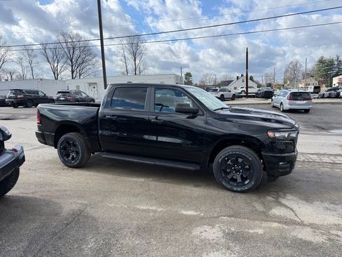 New 2026 RAM 1500 Express AWD/4WD image 5