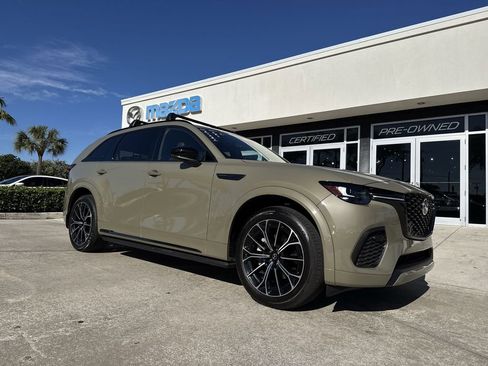 Used 2025 MAZDA CX-70 3.3 Turbo S w/ Premium Package image 23