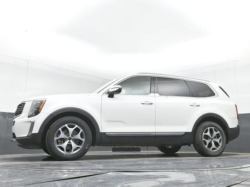 Used 2020 Kia Telluride EX image 46