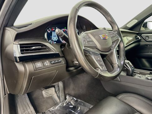 Used 2020 Cadillac CT6 V w/ LPO, Premium Carpet Package AWD/4WD image 11