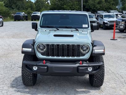 New 2026 Jeep Wrangler Unlimited Rubicon w/ Steel Bumper Group