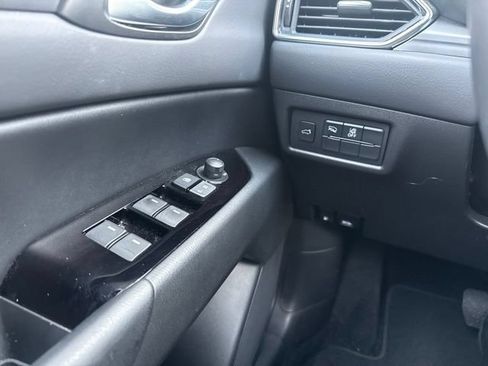 Certified 2025 MAZDA CX-5 AWD 2.5 S w/ Preferred Package image 10