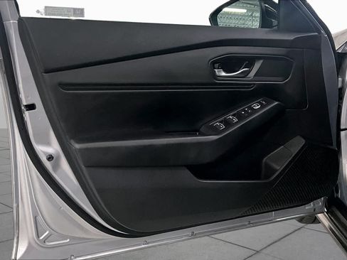 Used 2025 Honda Accord SE image 21