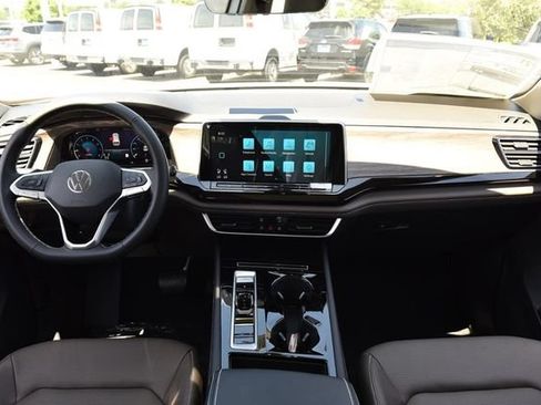 New 2026 Volkswagen Atlas SEL AWD/4WD image 7
