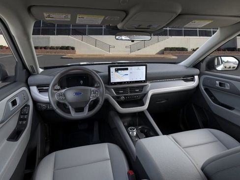 New 2026 Ford Explorer Active w/ Active Comfort Package image 9