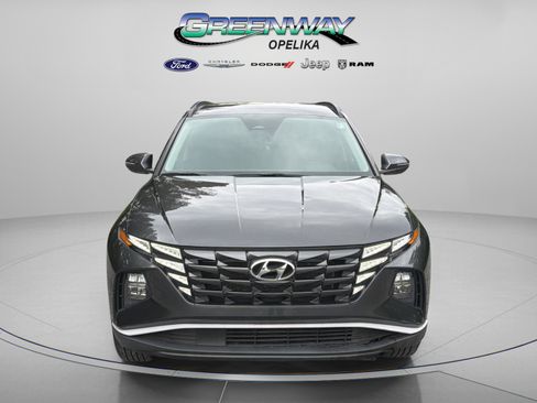 Used 2022 Hyundai Tucson SEL FWD image 2