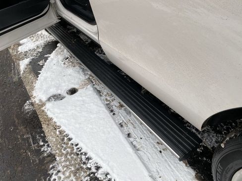 Used 2019 Ford Expedition Limited w/ Equipment Group 302A image 8