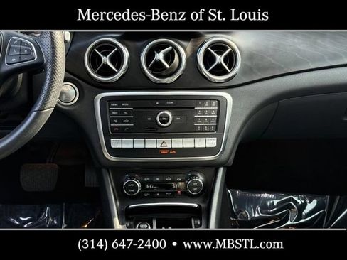 Used 2020 Mercedes-Benz GLA 250 4MATIC image 16