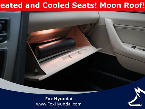 Used 2016 Hyundai Sonata Limited w/ Option Group 05 image 28