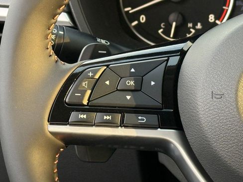 New 2025 Nissan Altima 2.5 SR image 15