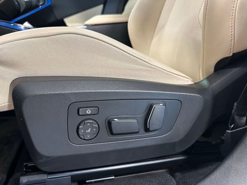 Used 2025 BMW X3 xDrive30i w/ Premium Package image 14