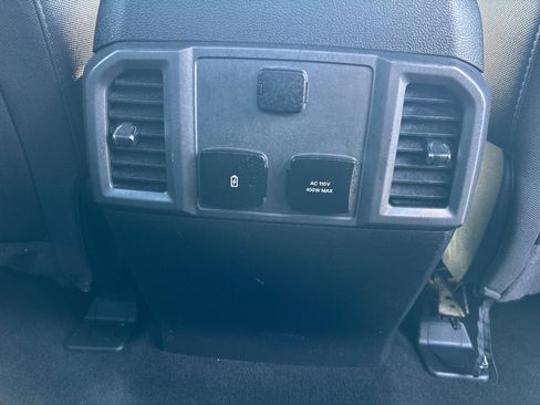 Used 2018 Ford F150 XLT w/ Equipment Group 302A Luxury image 23