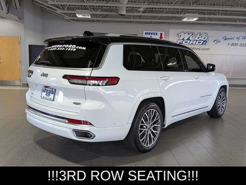 Used 2023 Jeep Grand Cherokee L Summit AWD/4WD image 8