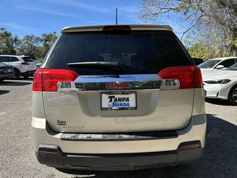 Used 2013 GMC Terrain SLE w/ LPO, Chrome Package image 5