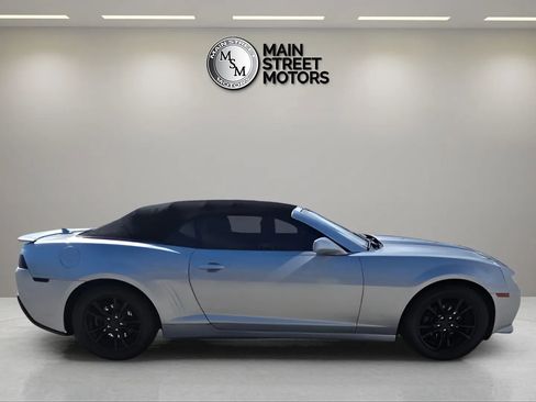 Used 2015 Chevrolet Camaro LT RWD image 6