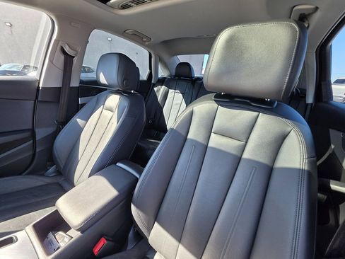 Used 2017 Audi A4 2.0T Premium w/ Convenience Package image 17