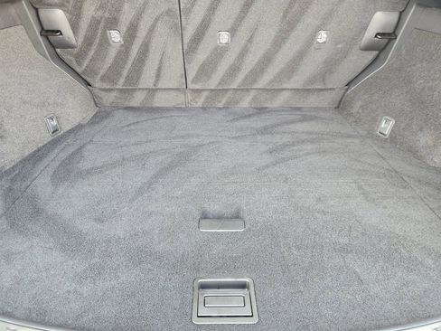 Used 2025 Lexus NX 250 FWD w/ Towing Package (2000 Lbs) image 33