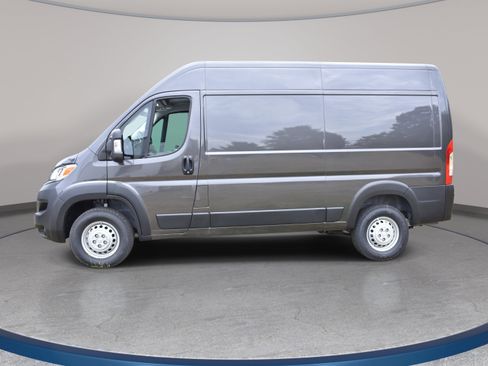 New 2026 RAM ProMaster 1500 w/ Premium Convenience Group FWD image 9