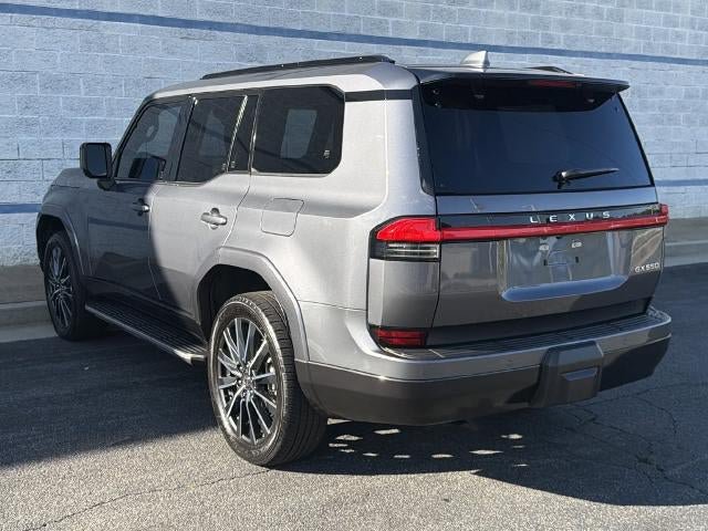 Used 2024 Lexus GX 550 w/ Accessory Package (Z1) AWD/4WD image 5
