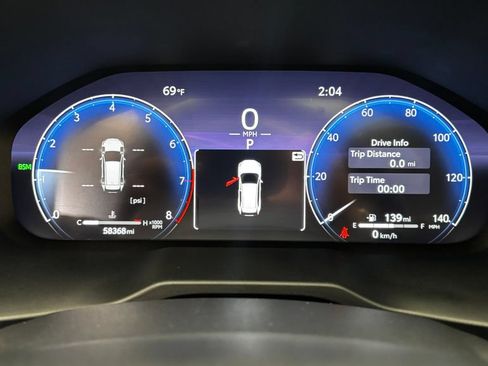 Used 2023 Toyota RAV4 Limited AWD/4WD image 17