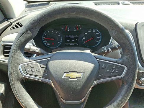 Certified 2022 Chevrolet Equinox LS image 19