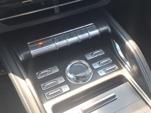 New 2026 Lincoln Nautilus Reserve AWD/4WD image 25