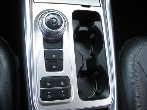 Used 2020 Ford Explorer Limited RWD image 21