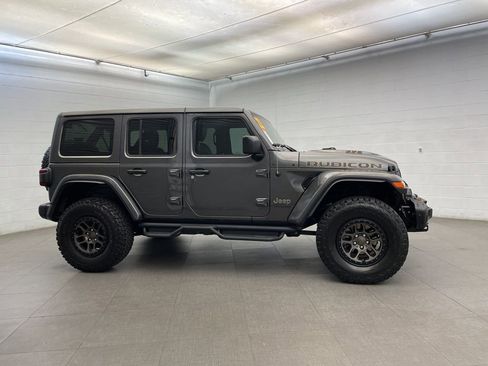 Certified 2022 Jeep Wrangler Unlimited Rubicon w/ Xtreme Recon 35" Tire Package AWD/4WD image 3
