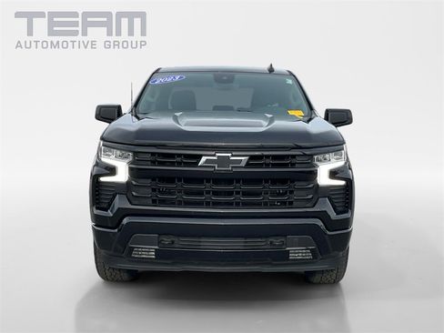 Used 2023 Chevrolet Silverado 1500 RST image 2