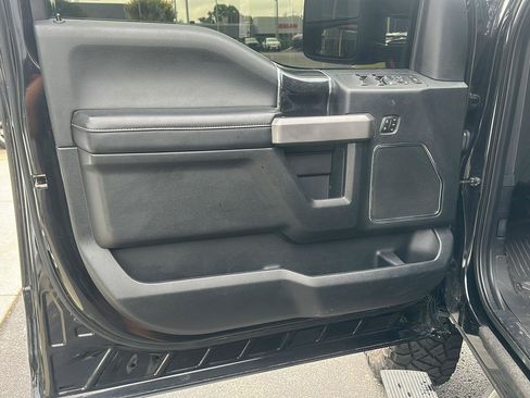 Used 2020 Ford F350 Platinum AWD/4WD image 23