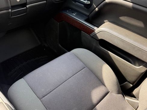 Used 2016 GMC Sierra 1500 SLE w/ SLE Value Package AWD/4WD image 7