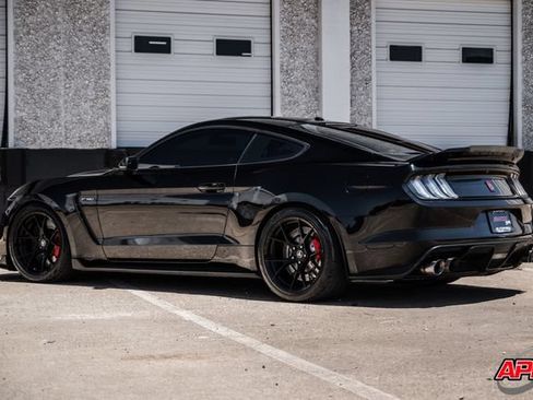Used 2017 Ford Mustang Shelby GT350 w/ Electronics Package RWD image 50