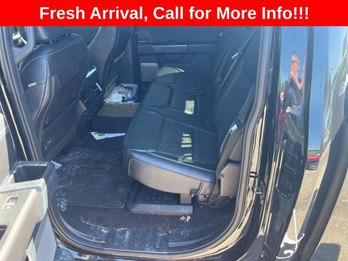 Used 2025 Ford F150 Lariat w/ Equipment Group 501A Mid image 7