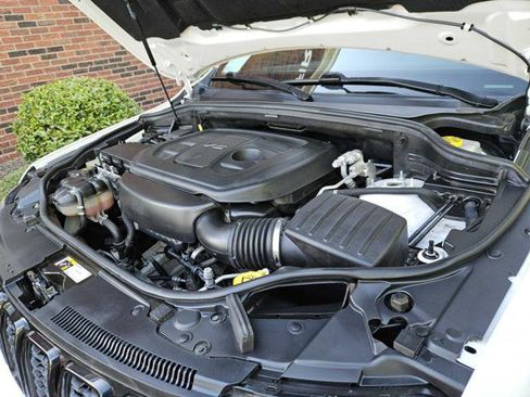 Used 2020 Jeep Grand Cherokee Laredo image 9