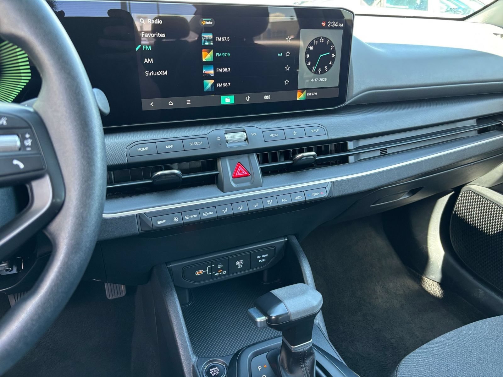 Used 2025 Kia K4 FWD image 16