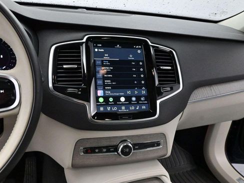 Used 2023 Volvo XC90 B6 Plus w/ Protection Package AWD/4WD image 19