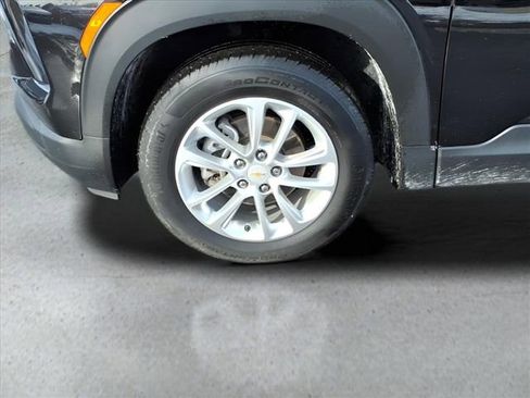 Used 2024 Chevrolet TrailBlazer LS w/ LS Convenience Package image 13