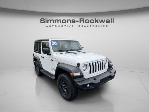 Used 2020 Jeep Wrangler Sport image 3