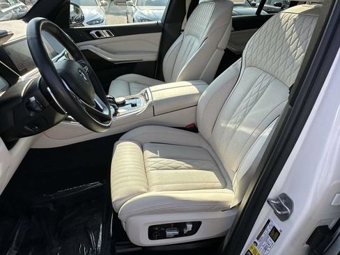 Used 2023 BMW X5 xDrive40i AWD/4WD image 27